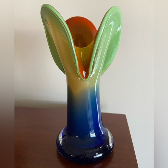 Stunning Cased Glass Freeform Flower Vase. vintage 70s Orange, Green, Blue - Picture 4 of 10